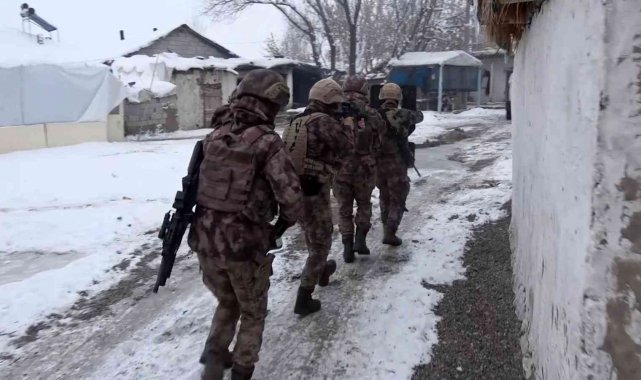 Muş'ta DEAŞ operasyonu: 4 gözaltı