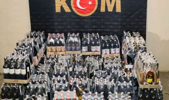 Muş&#039;ta gümrük kaçağı alkollü içki ele geçirildi