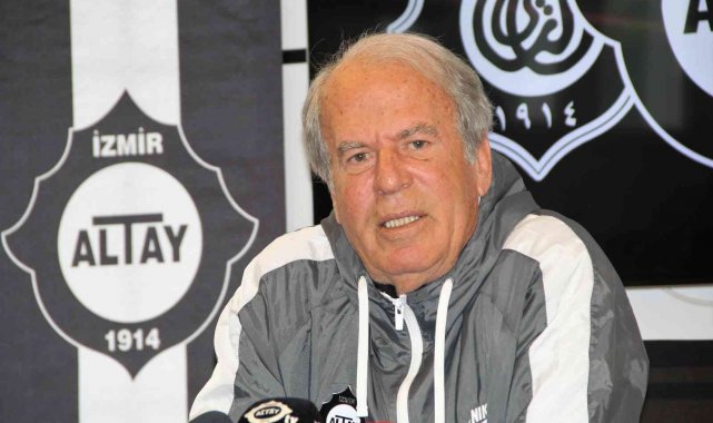 Mustafa Denizli: &quot;Şartlar el verirse 2 Türk futbolcu transferi yapmak istiyoruz&quot;