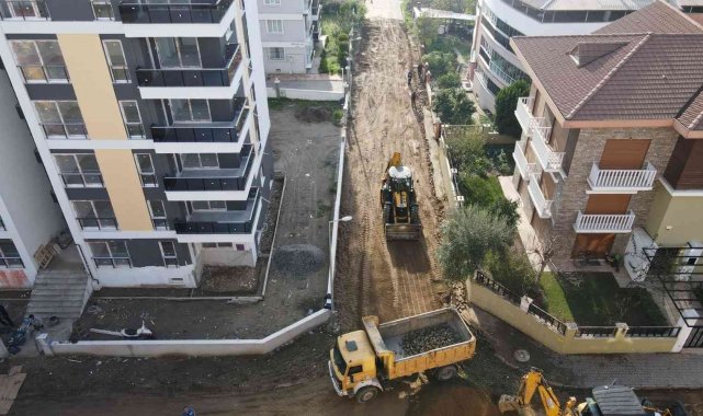 Nazilli Belediyesi yol çalışmaları ile rekor kırıyor