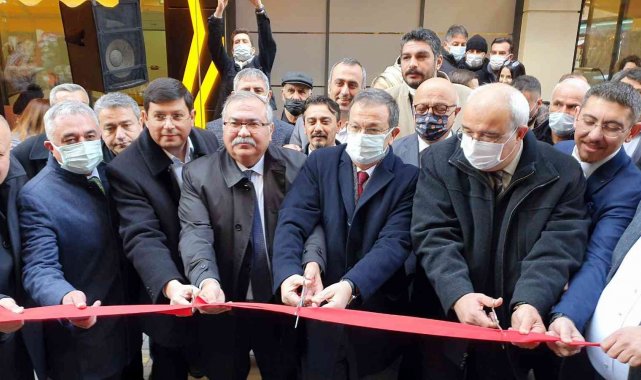 Nazillili Gazeteciler hizmet binalarına kavuştu