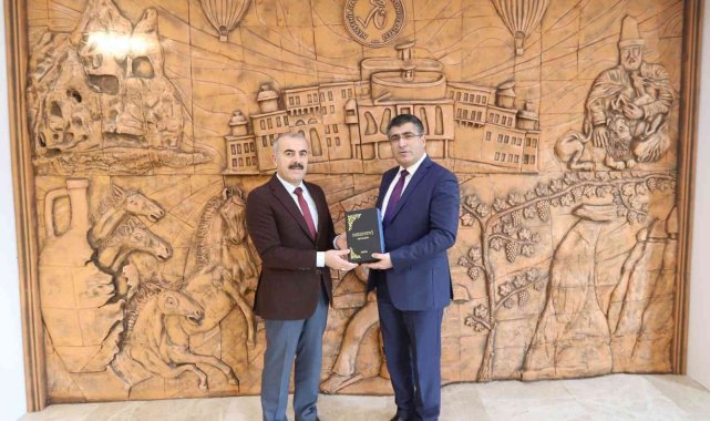 Nevşehir İl Milli Eğitim Müdürü Demir&#039;den Rektör Aktekin&#039;e Veda Ziyareti