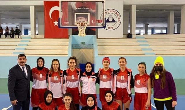 NEVÜ Basketbol takımları hızlı başladı