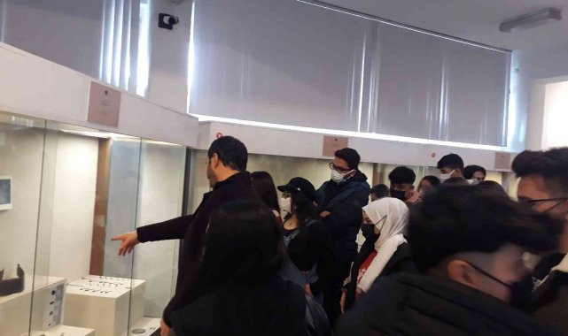 NEVÜ Öğrencileri gezerek öğreniyor