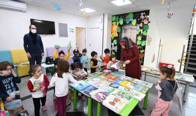 Nezaket Kreş Okulu&#039;nda &#039;Kitap Kumbaram&#039; etkinliği