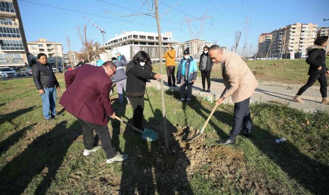 Nilüfer'e yeşil izler bıraktılar