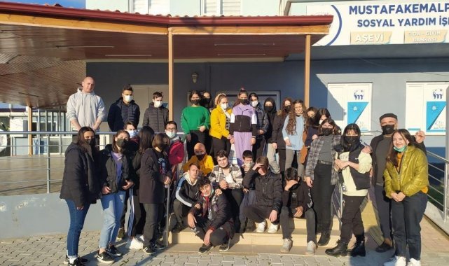 Öğrencilerden sosyal hassasiyet maratonu