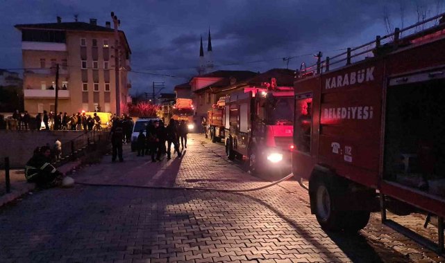 Öğrencilerin kaldığı dairede yangın çıktı