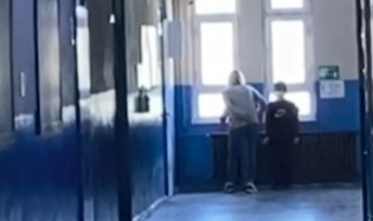 Öğrenciye Cetvelle Şiddet Uygulayan Öğretmen Açığa Alındı!