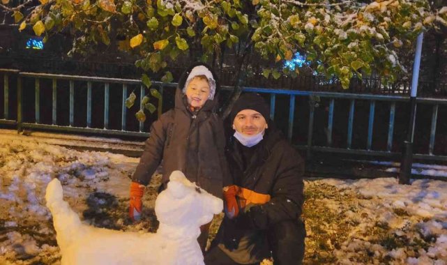 Okulların tatil edilmesini fırsat bulan çocuklar karın tadını çıkardı