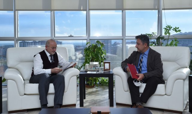 OMÜ Merkez Kütüphanesi 2 sertifika ile Türkiye'de bir ilki başardı