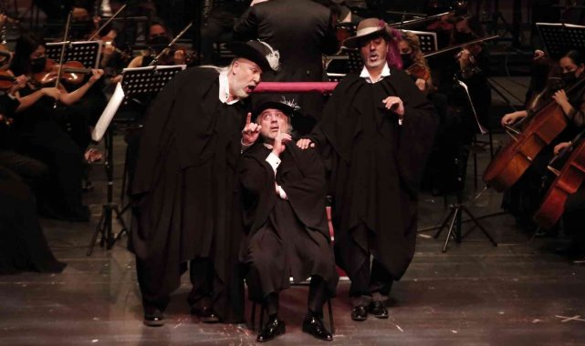 Opera &quot;3 Basses&quot; ile yeni yıl konseri