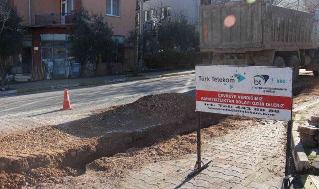 Osmaneli'nde elektrik hatları yer altına alınıyor