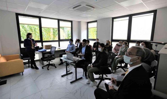 Otizm Yaşam Merkezi'nin tüm personeli eğitimden geçti