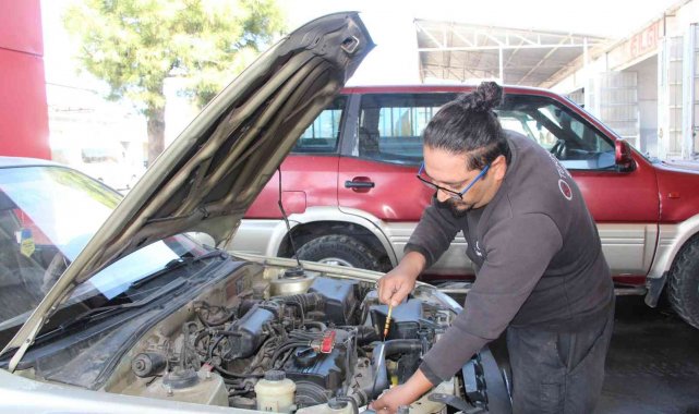 Oto yedek parça fiyatları arttı, sanayi ustaları sürücüleri uyardı