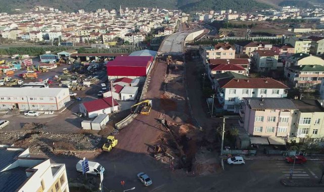 Otoyol geçiş köprüsünde çalışmalar hızla ilerliyor