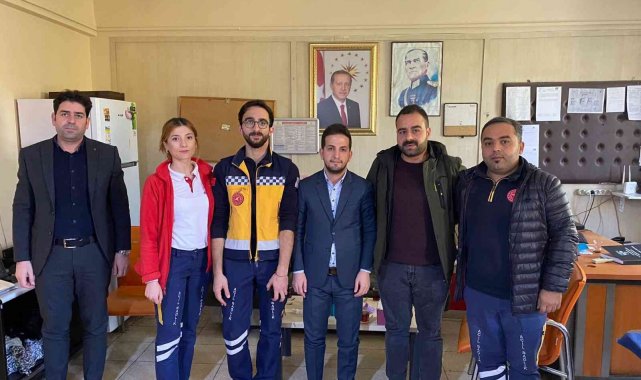 Öz Sağlık İş Sendikası Diyarbakır Şube Başkanı Aküzüm, 112 çalışanlarıyla bir araya geldi