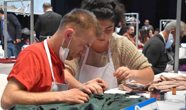 Özel bireyler dikiş dikti, ütü yaptı, çamaşır katladı