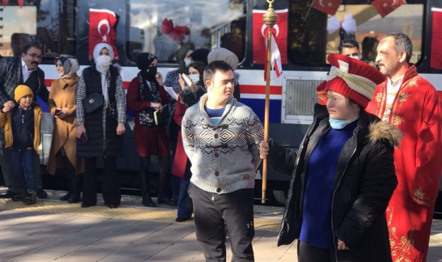 Özel çocukların trenle masalsı yolculuğu