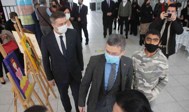 Özel gereksinimli bireyler için yaşam odası yapıldı