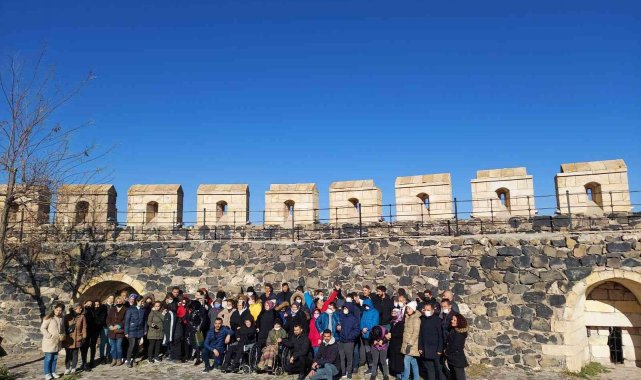 Özel öğrenciler Kayaşehir'i gezdi