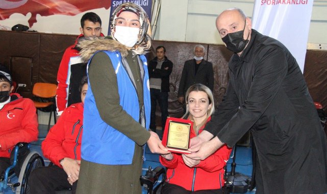 Özel oscarlar sahiplerini buldu