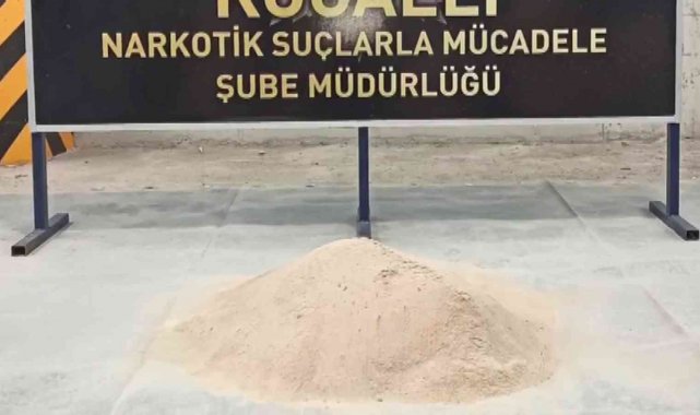 Palet takozlarına zulalanan eroini Millov buldu