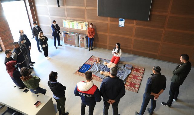 Pamukkale'de ilk yardım eğitimleri devam ediyor