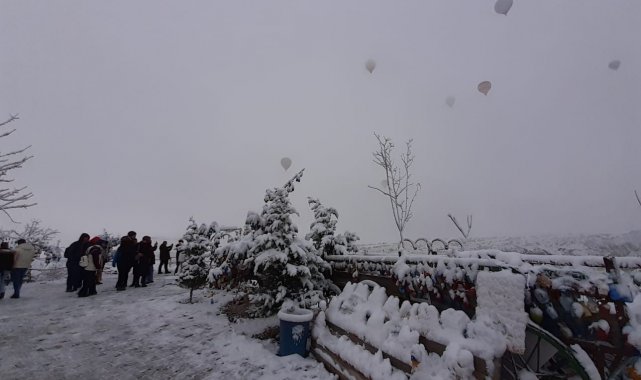 Peribacaları gelinlik giydi