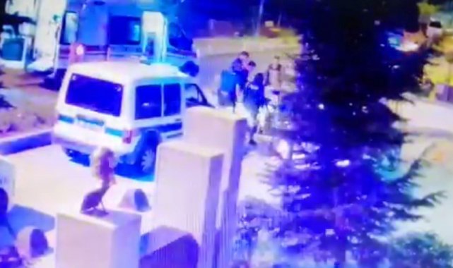 Polis memurunu telsizi ile darp eden sanığa 4 yıla kadar hapis istemi