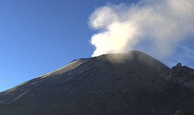 Popocatepetl Yanardağı'nda patlama