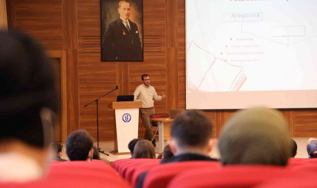 "Akademide Küyerelleşme ve Değişen Beklentiler"