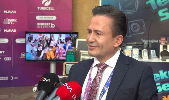 "Aşı yardımıyla bu virüsle baş edebiliriz"