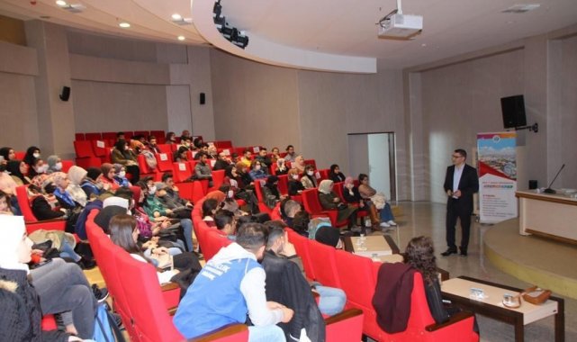 &quot;Etkili İletişim ve Beden Dili&quot; eğitimi gerçekleştirildi