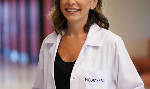 "İki doz Biontech ya da üç doz Sinovac aşısıyla aşılama takviminin bittiğini düşünmek yanlış"