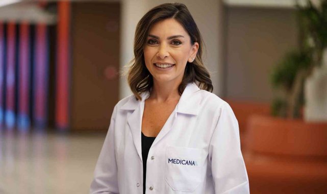 "Omicron varyantına yakalanan kişilerin büyük çoğunluğu aşı yaptırmayan kişiler"