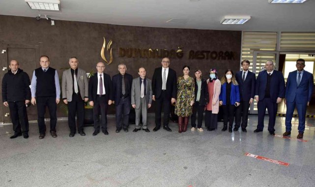 Rektör Ataç engelli çalışanlarıyla bir araya geldi