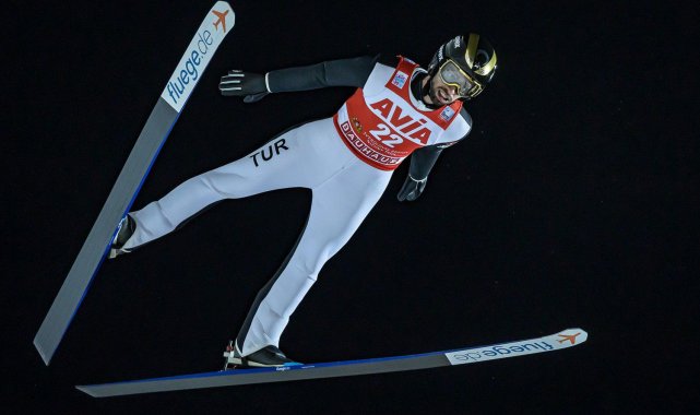 Rektör Çomaklı: &quot;Bu gurur hepimizin&quot;