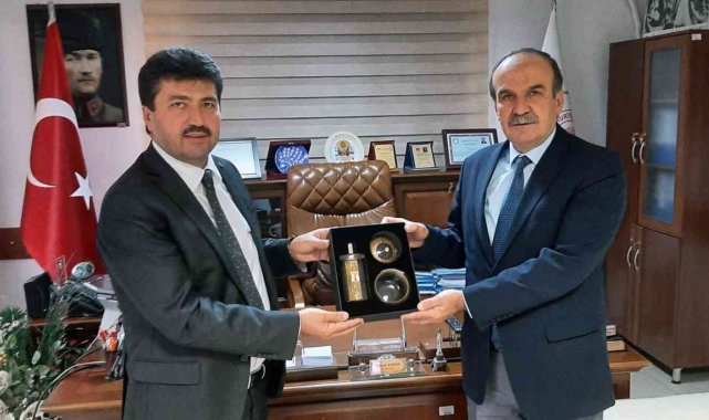 Rektör Sarıbıyık: &quot;Sahaya yenilik ve çözüm sunuyoruz&quot;