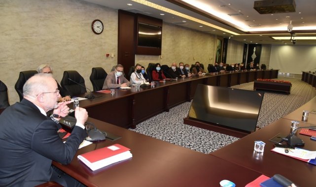 Rektör Ünal: "OMÜ Tıp Fakültesi Türkiye'de ilk 10'da yer almalı"