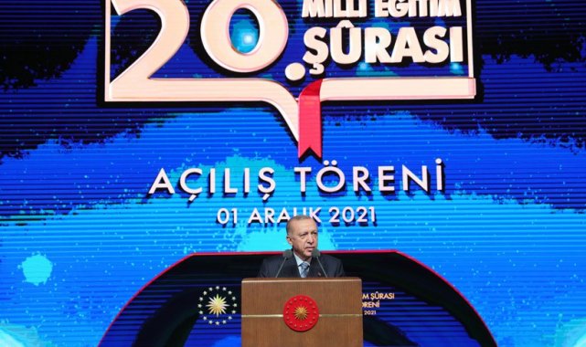 Rektör Uzun, 20. Millî Eğitim Şûrası'na katıldı