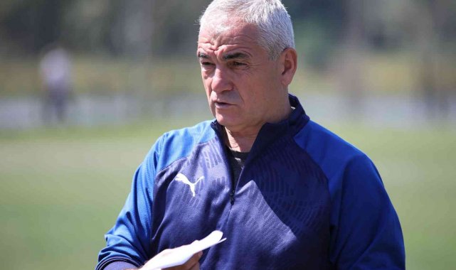 Rıza Çalımbay'ın Galatasaray karnesi parlak değil