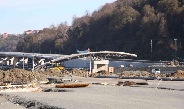 Rize Artvin Havalimanı'nın pisti uçuşlara artık hazır