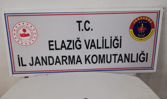 Ruhsatsız silah satan şüpheli yakalandı