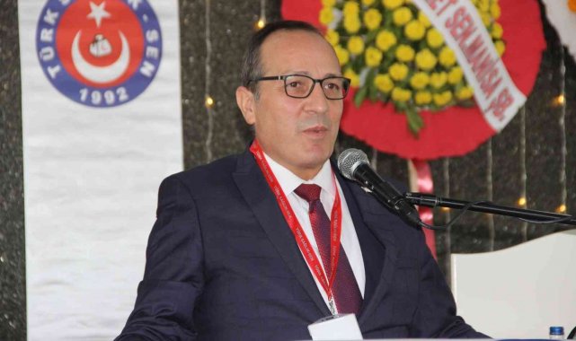 Sağlık çalışanları ücret artışı bekliyor