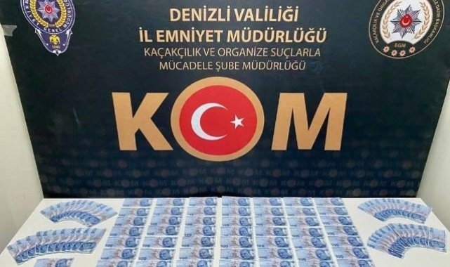 Sahte parayla alışveriş yaparken yakalandılar