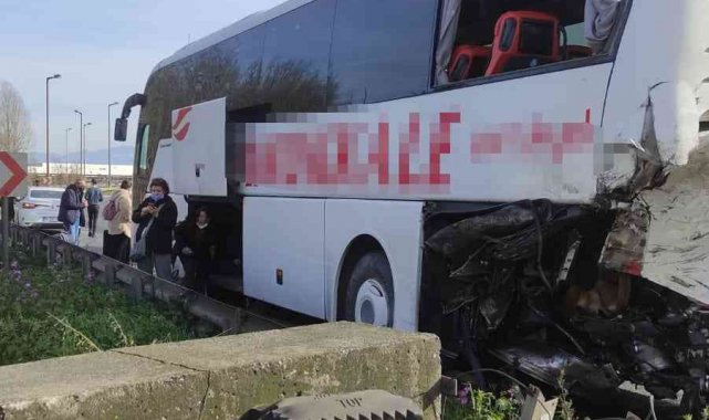 Sakarya TEM Otoyolunda kaza, çok sayıda yaralı var