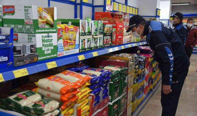 Salihli zabıtasından &#039;Fahiş fiyat&#039; denetimi