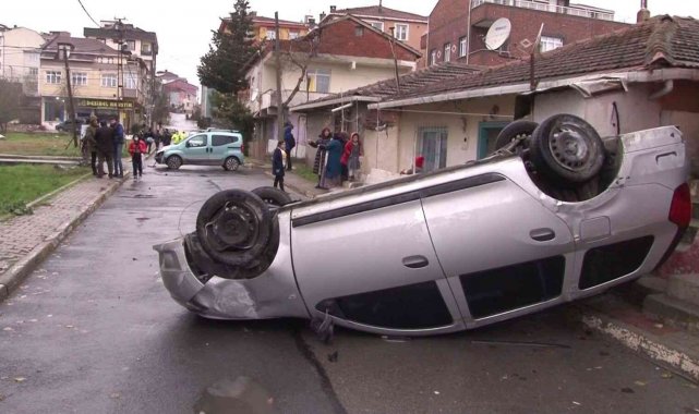 Sancaktepe&#039;de kaza yapan otomobil takla attı, 1 kişi yaralandı