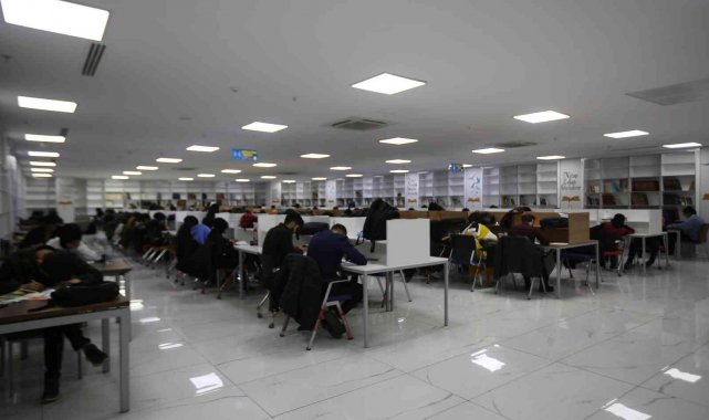 Şanlıurfa'da gençler geleceğe hazırlanıyor